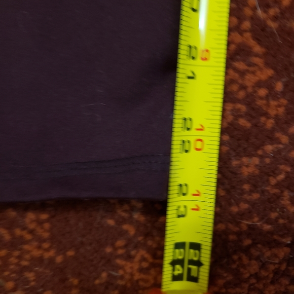 Like new 7/8 length Fabletics powerhold - Picture 4 of 5